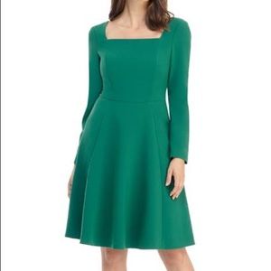 New Gal Meets Glam Fern Green Holly Square Neck fit and flare dress size 2